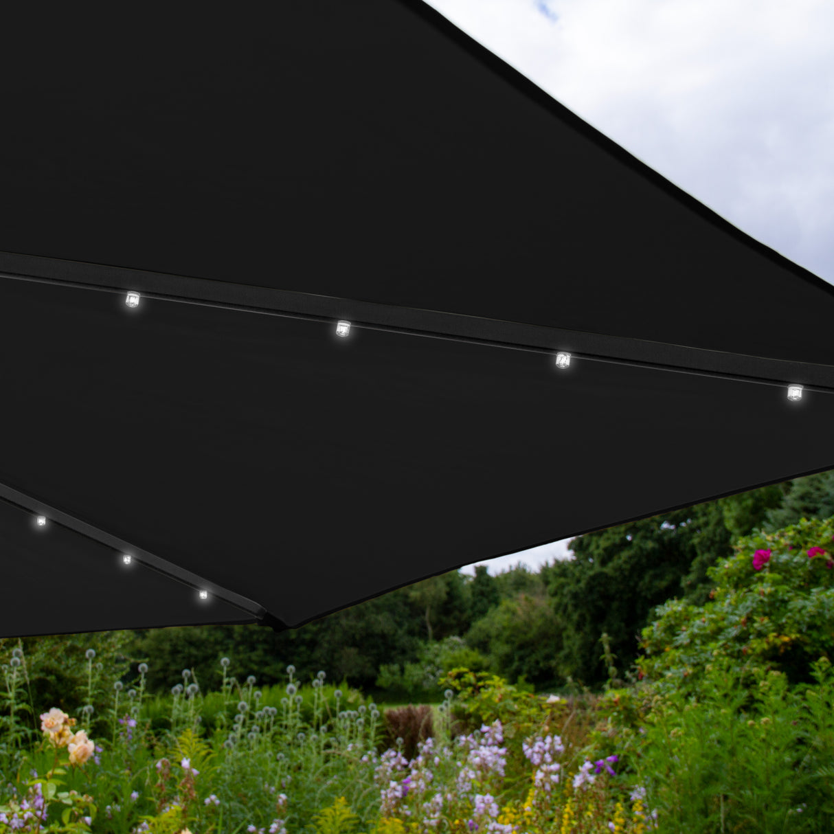 Zwart 3m LED Zweefparasol met Voet