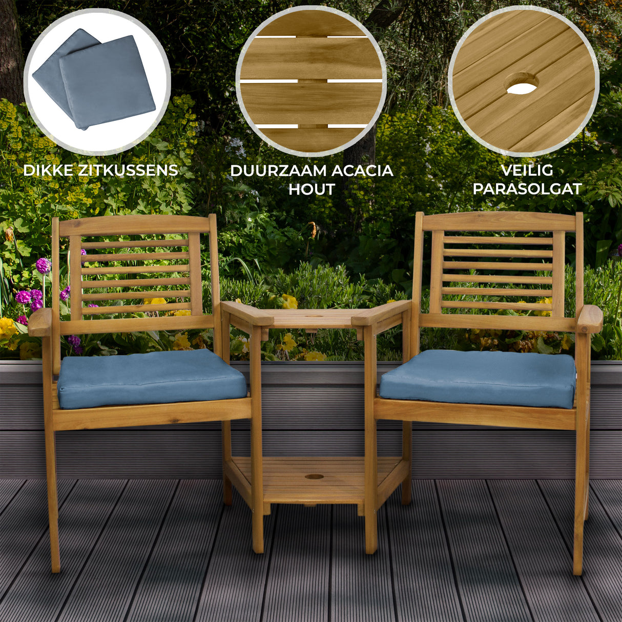 Buiten loveseat van duurzaam acacia hout met dikke blauwe kussens en een centraal tafeltje, perfect voor tuin of terras