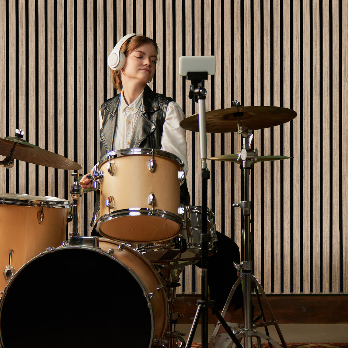 Akoestisch Lat Wandpaneel – Licht Walnoot