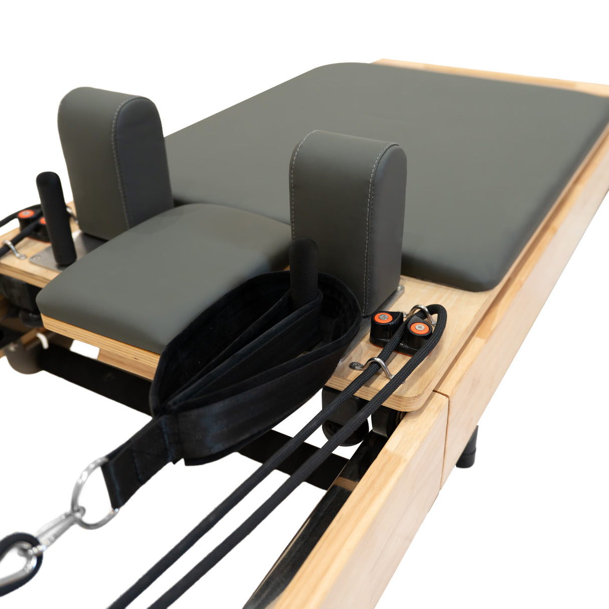 Pilates Reformer Machine - Eik