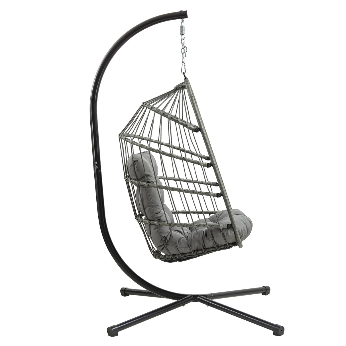 Grijze rotan hangstoel met een metalen frame, comfortabele kussens en een moderne, stijlvolle uitstraling voor binnen en buiten