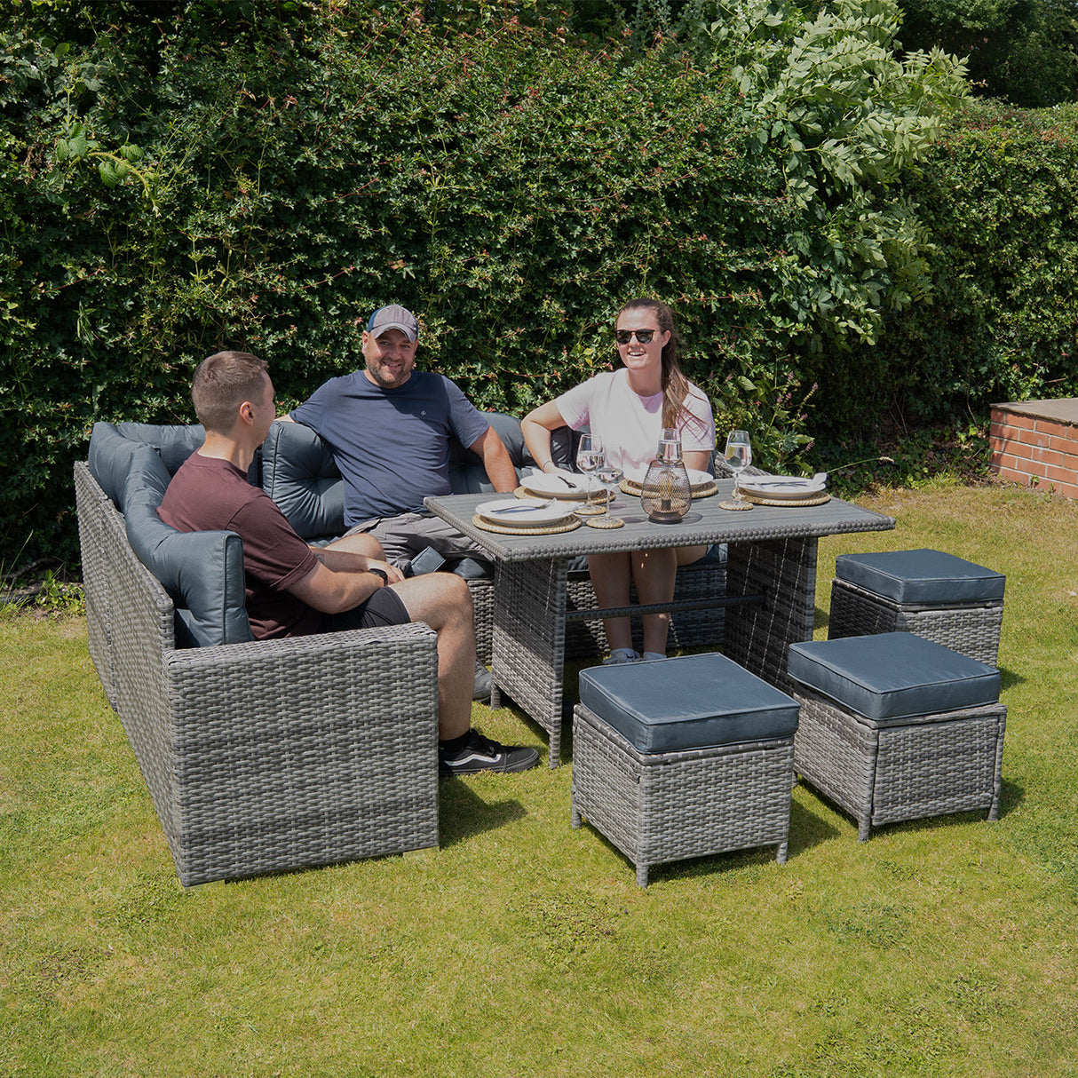 Rotan Hoek Loungeset met Polywood Eettafel - Grijs