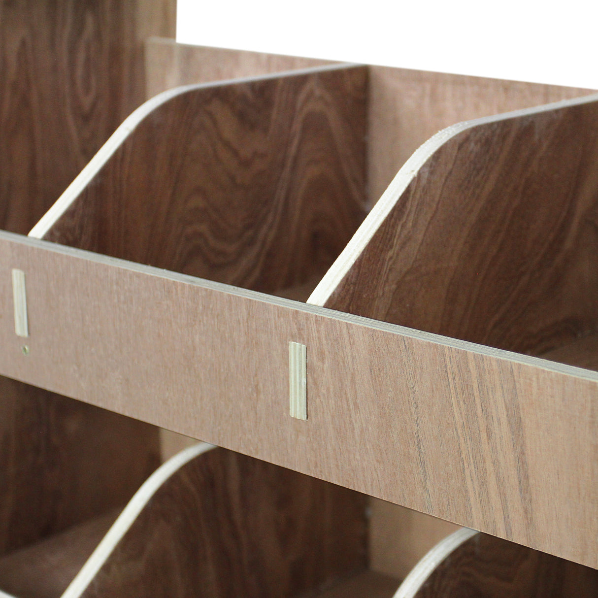 Opel Vivaro SWB Bedrijfswageninrichting - Hout