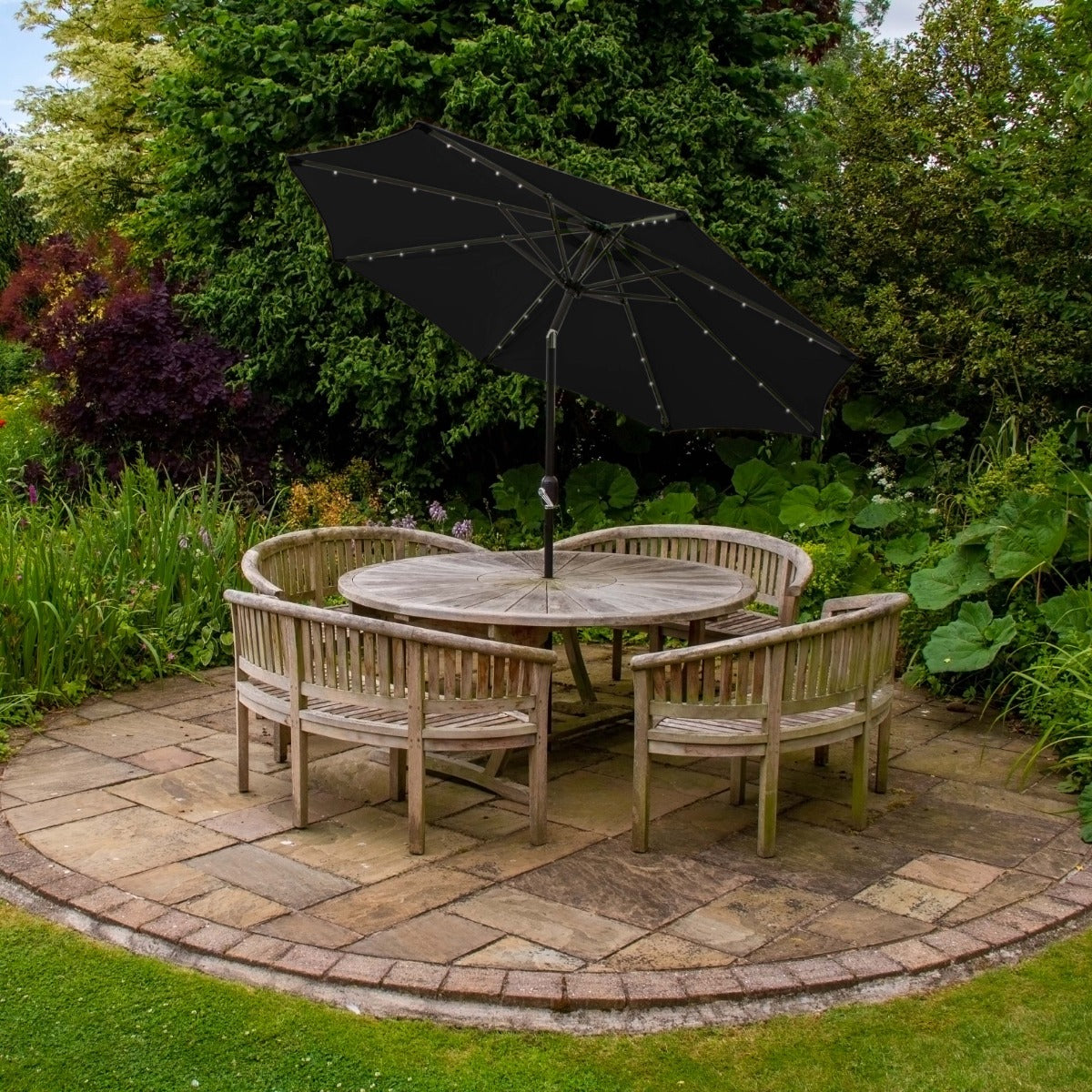 LED Parasol met Kantelfunctie 270 cm - Zwart