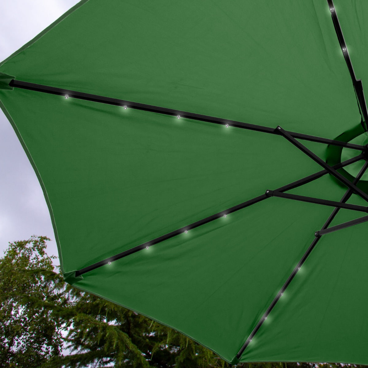 LED Parasol met Kantelfuntie 270 cm - Groen