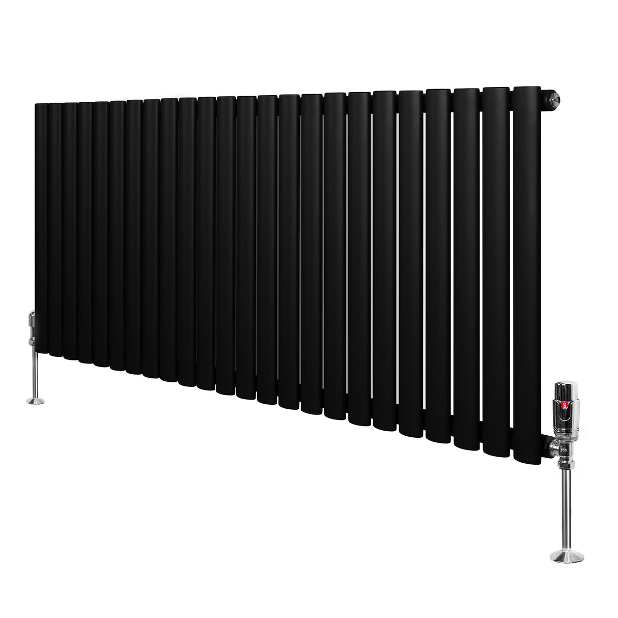 Ovale zwarte designradiator van 600 mm x 1440 mm met een moderne, strakke afwerking en een haakse thermostaatkraan