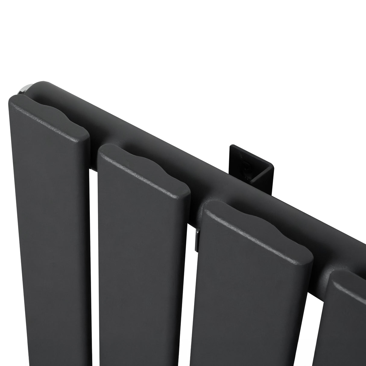 Design radiator met vlakke panelen in antraciet grijs, 1 kolom, 1600 x 560mm, inclusief haakse thermostaatkraan