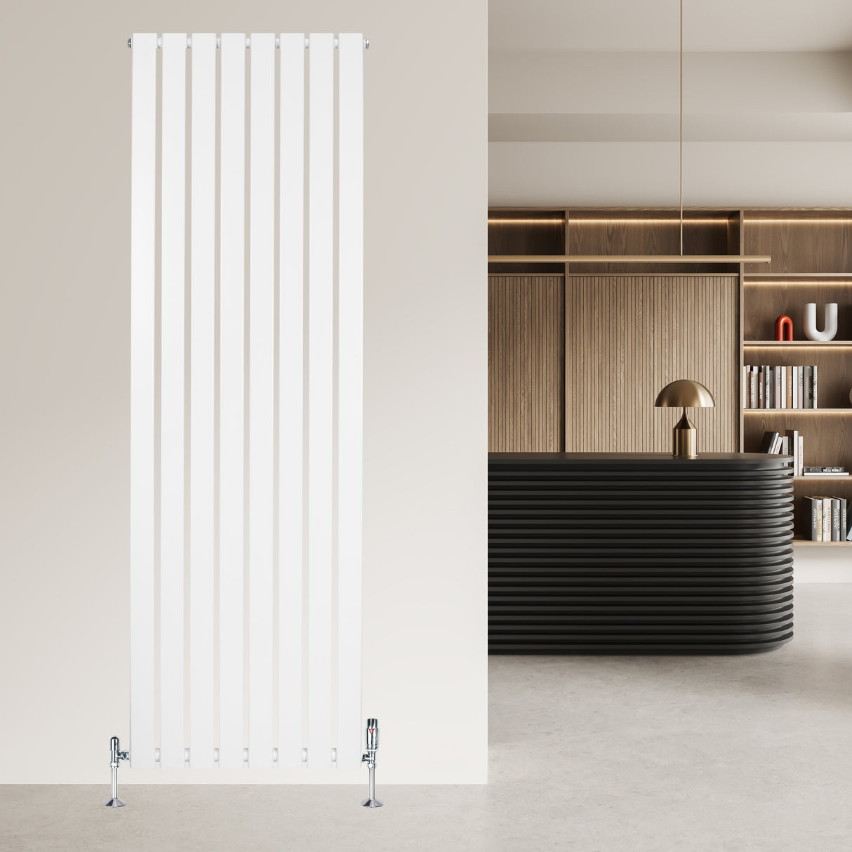 Strakke, witte designradiator met vlakke panelen en haakse thermostaatkraan, perfect voor moderne interieurs en ruimtebesparing