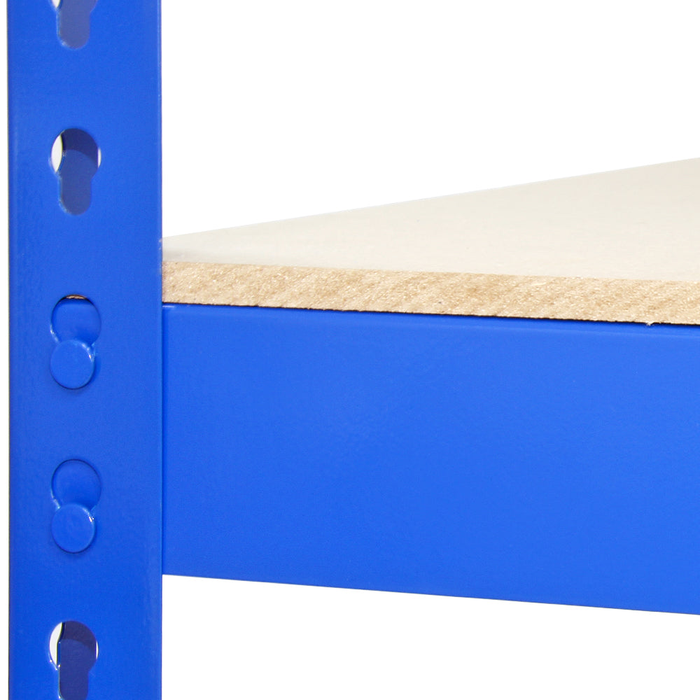 Blauwe metalen stellingkast met stevige planken, perfect voor opslag, met een moderne afwerking en duurzame constructie