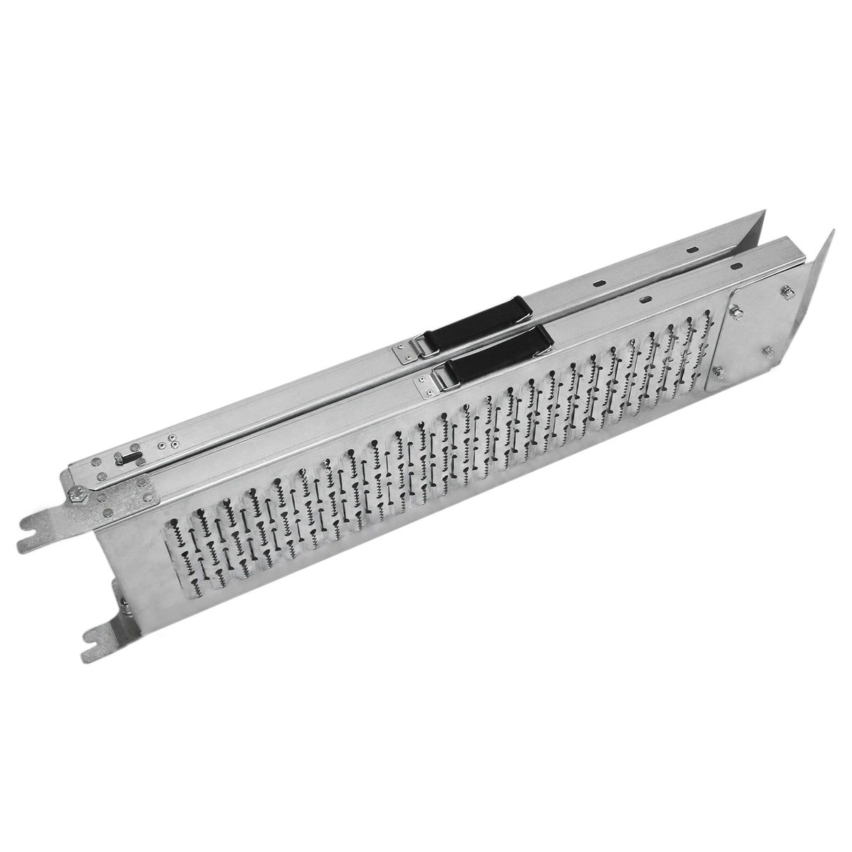 Opvouwbare motor oprijplaten van stevig metaal, met een geperforeerde structuur voor grip en een compact ontwerp voor eenvoudig opbergen