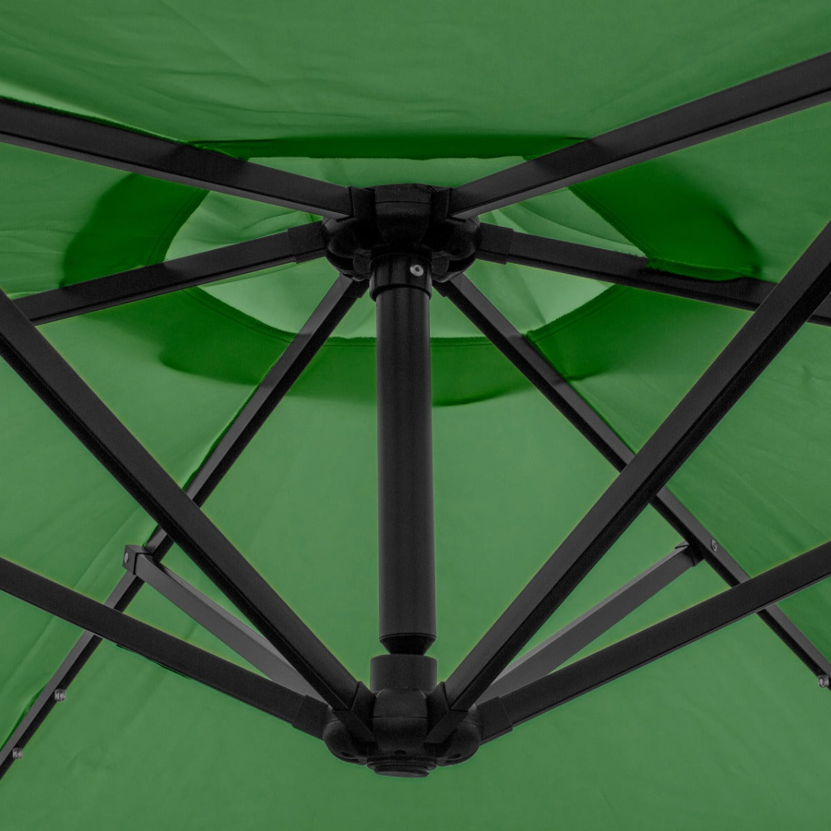 Groen 3m LED Zweefparasol met een eenvoudige voet