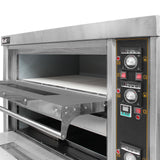 Grote professionele KuKoo pizza- en bakoven met roestvrijstalen afwerking, digitale bediening en ruime bakruimte voor meerdere pizza's