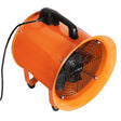 Professionele MAXBLAST ventilator in feloranje kleur met een stevige handgreep en een metalen rooster voor optimale luchtcirculatie