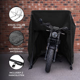 Zwart, waterdichte motorhoes met stevig stalen frame, perfect voor bescherming tegen weersinvloeden, inclusief 2 hangsloten