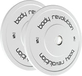 Witte 5 kg Olympische halterschijven van Body Revolution met zwarte opdruk, gladde afwerking en centrale opening voor stangen