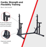 Zwart squat rack met verstelbare stangen, ontworpen voor krachttraining en stabiliteit, ideaal voor thuisgebruik en fitnessstudio's