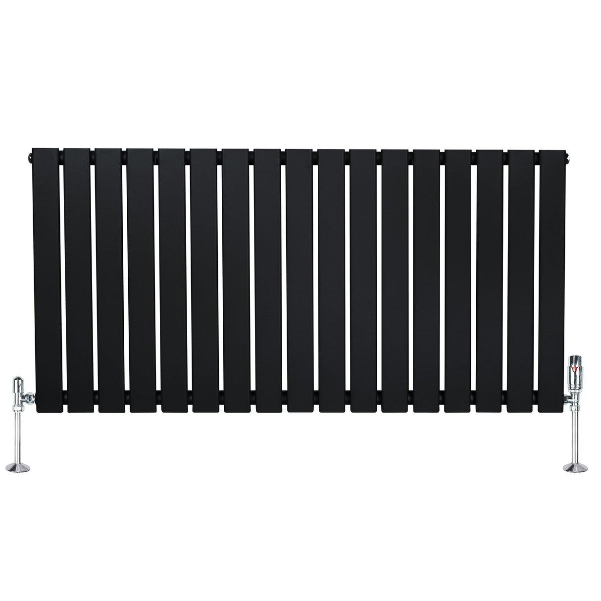 Zwart designradiator met vlakke panelen en een haakse thermostaatkraan, modern en strak, ideaal voor elke ruimte