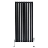 Zwarte designradiator met vlakke panelen, 1 kolom, 1600 x 700mm, inclusief haakse thermostaatkraan en glanzende voetsteunen