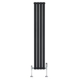 Zwarte design radiator met vlakke panelen, 1 kolom, 1800 x 280mm, inclusief haakse thermostaatkraan aan de onderzijde