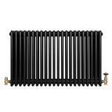 Traditionele zwarte 4-kolom radiator van 600 x 1010 mm met glanzende afwerking en haakse thermostaatkraan aan de zijkant