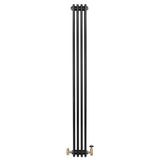 Traditionele zwarte 4-kolom radiator van 1800 x 200 mm met een haakse thermostaatkraan en een gladde, moderne afwerking