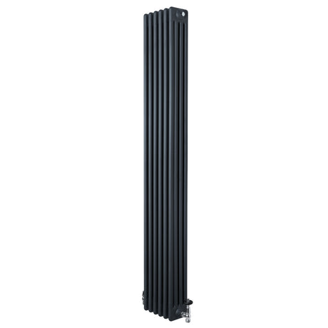 Traditionele antraciet grijze 4-kolom radiator van 1800 x 290 mm met een haakse thermostaatkraan, strak en modern ontwerp