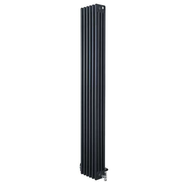 Traditionele antraciet grijze 4-kolom radiator van 1800 x 290 mm met een haakse thermostaatkraan, strak en modern ontwerp
