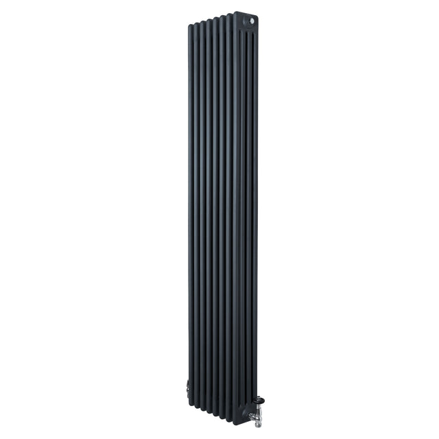 Traditionele 4-kolom radiator in antraciet grijs, 1800 x 380 mm, met haakse thermostaatkraan en verticale ribbelstructuur