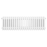 Traditionele witte 4-kolom radiator van 300 x 1010 mm met een gladde, glanzende afwerking en een klassiek ontwerp