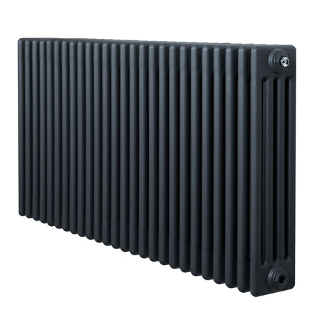 Traditionele 4-kolom radiator in antraciet grijs, met een strakke, verticale structuur en een matte afwerking van 600 x 1190mm