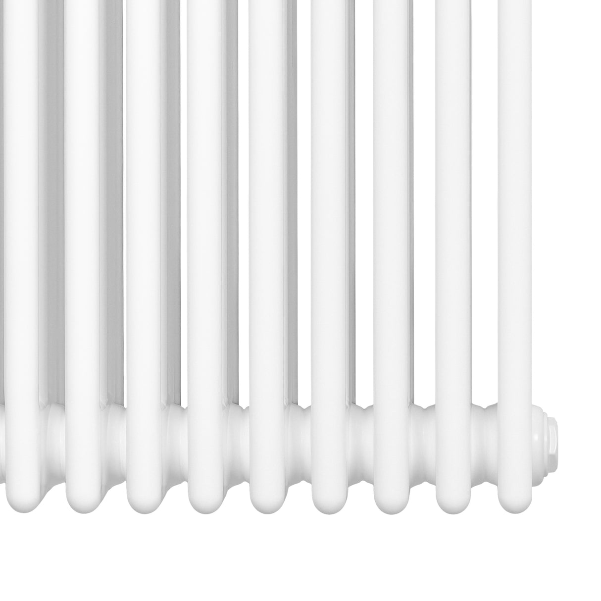 Traditionele witte 4-kolom radiator van 1800 x 380 mm met een gladde, glanzende afwerking en rechte, verticale buizen