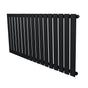 Zwarte designradiator met vlakke panelen en één kolom, afmetingen 600 x 1190 mm, moderne uitstraling en strakke lijnen