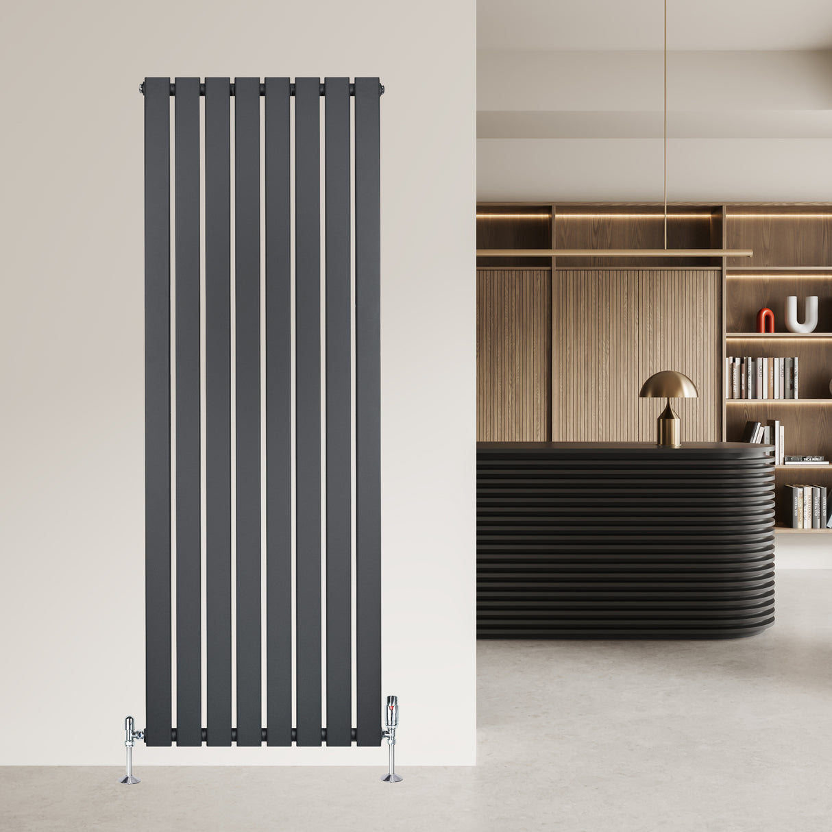 Vlakke panelen design radiator in antraciet grijs, 1 kolom, 1600 x 560mm, met moderne lijnen en een strakke afwerking aan een muur