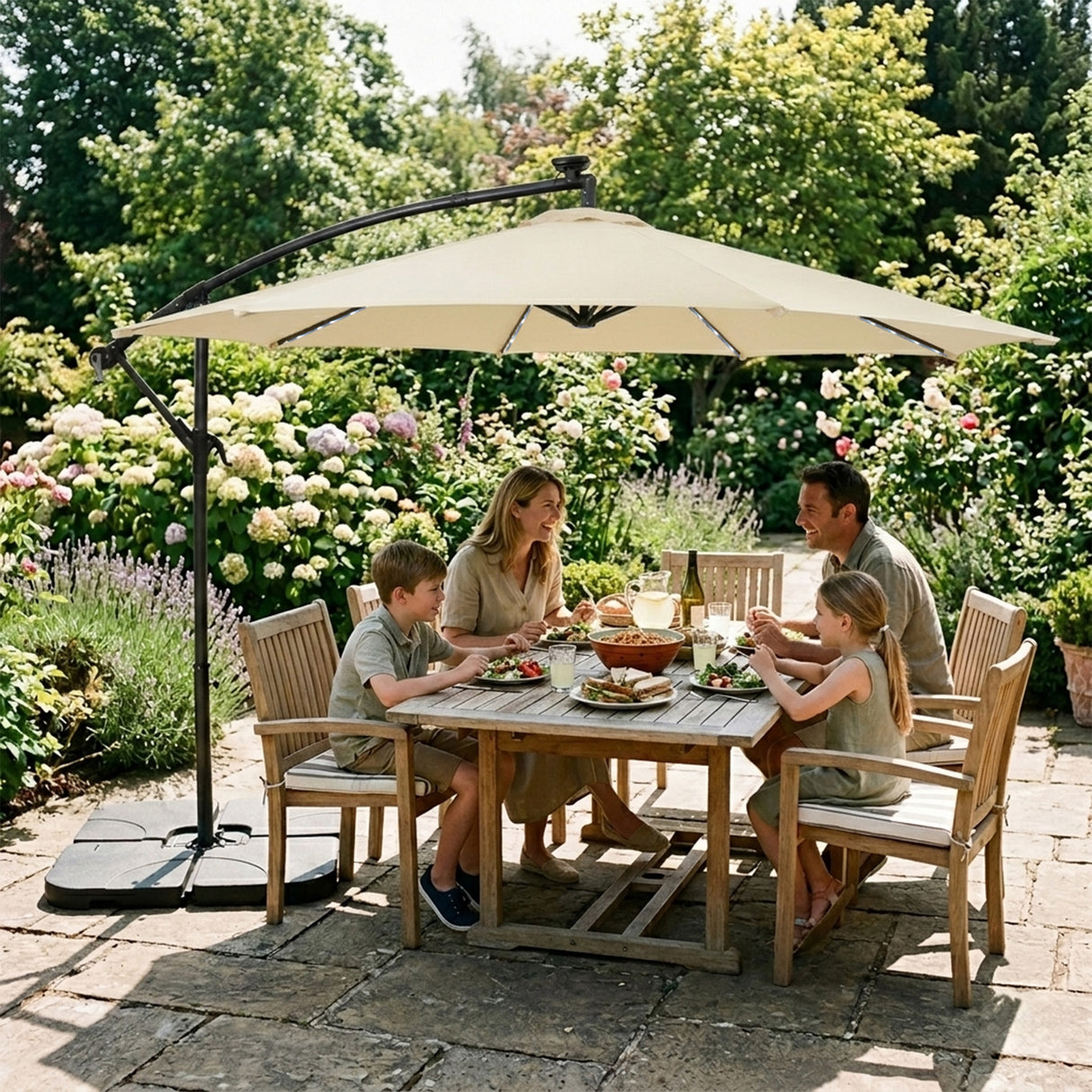 LED Zweefparasol 3 m met Vierkante Parasolvoet - Crème