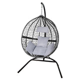 2 Zwarte Ei Stoelen
